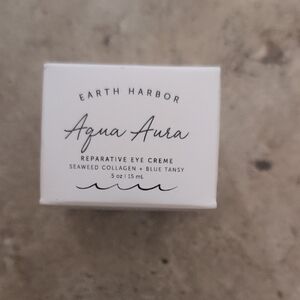 Earth Harbor Aqua Aura Reparative Eye Creme
